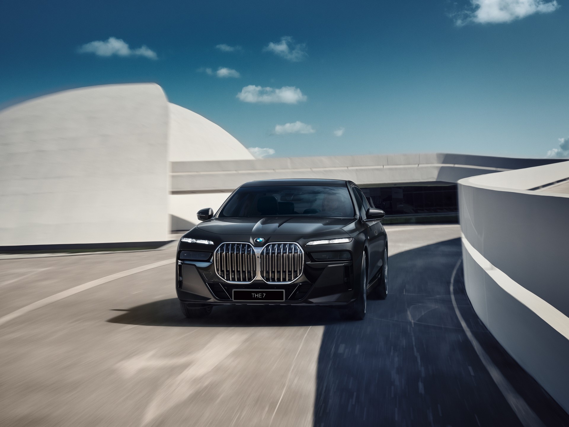 BMW 7-Series 2023 được mở bán tại Nhật Bản ảnh 5 BMW 7-Series 2023 duoc mo ban tai Nhat Ban anh 5