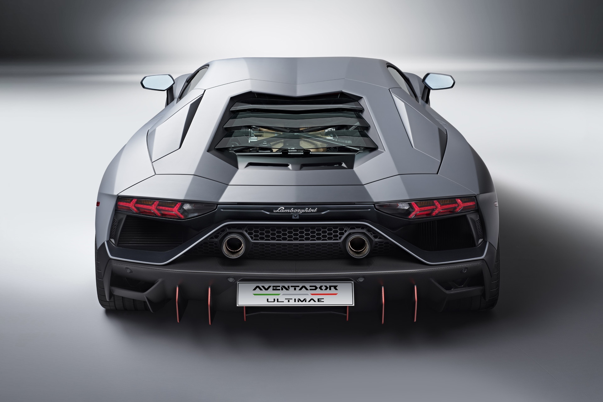 Chiec Lamborghini Aventador LP780-4 Ultimae cuoi cung duoc ban dau gia anh 10