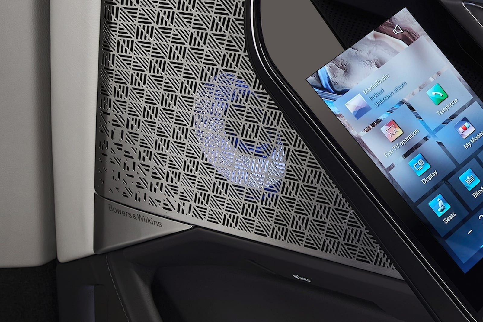 Nhung tinh nang,  cong nghe moi tren BMW 7-Series 2023 anh 7