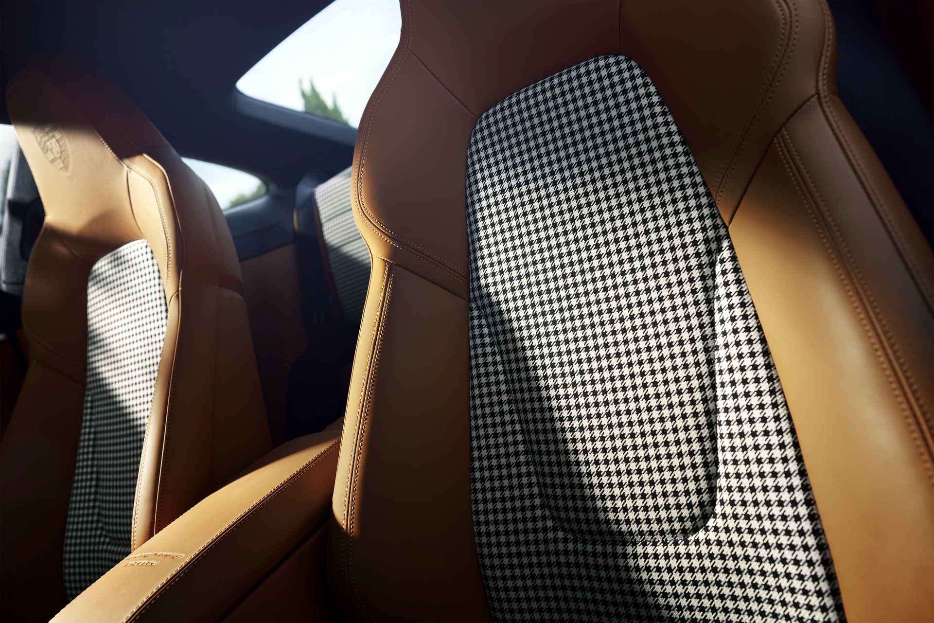 Porsche 911 Sport Classic 2023 ra mat anh 13