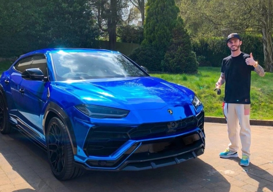 Cau thu Ngoai hang Anh thich xe SUV va xe dien hon sieu xe hinh anh