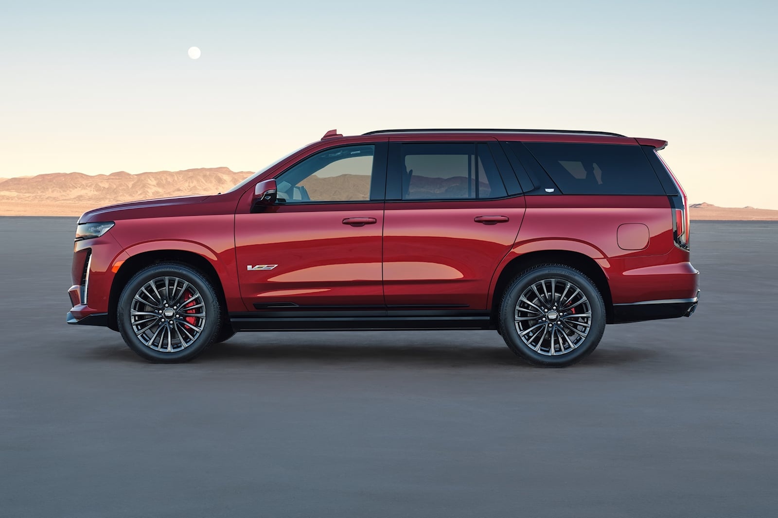 Cadillac Escalade V 2023 duoc ra mat anh 3