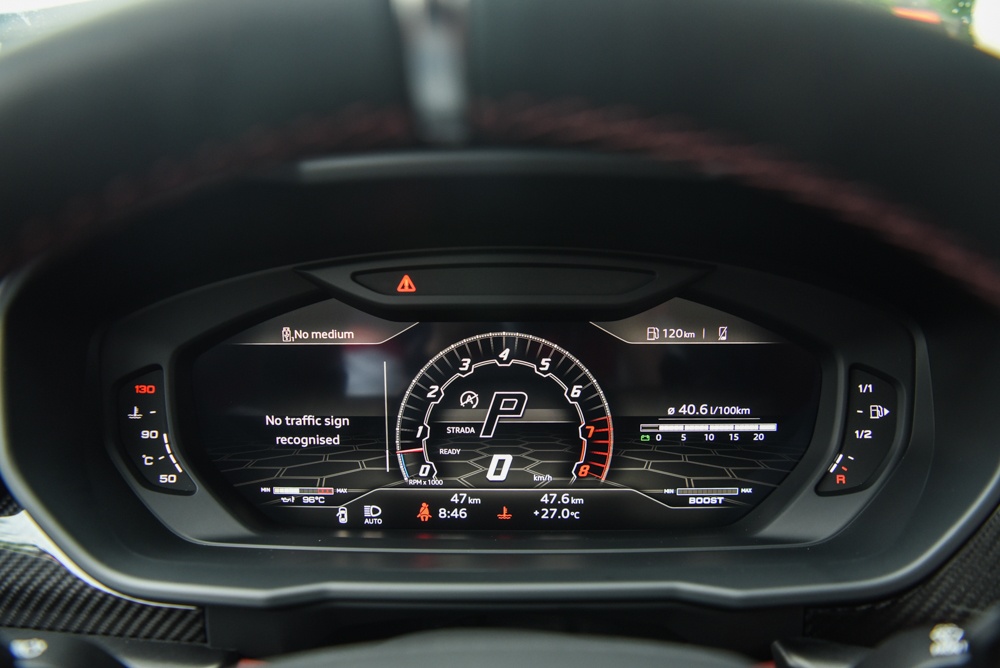 Lamborghini Urus doi 2022 dau tien ve Viet Nam anh 6