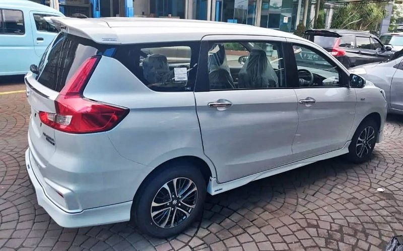 Suzuki Ertiga Hybrid 2022 lộ diện trước ngày ra mắt ảnh 4 Suzuki Ertiga Hybrid 2022 lo dien truoc ngay ra mat anh 4