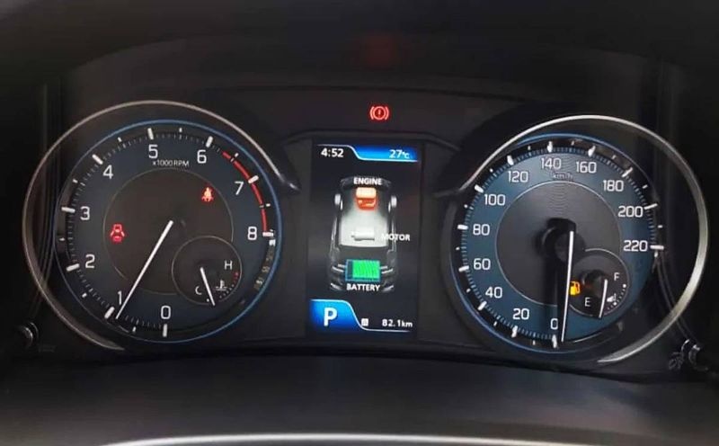 Suzuki Ertiga Hybrid 2022 lộ diện trước ngày ra mắt ảnh 6 Suzuki Ertiga Hybrid 2022 lo dien truoc ngay ra mat anh 6