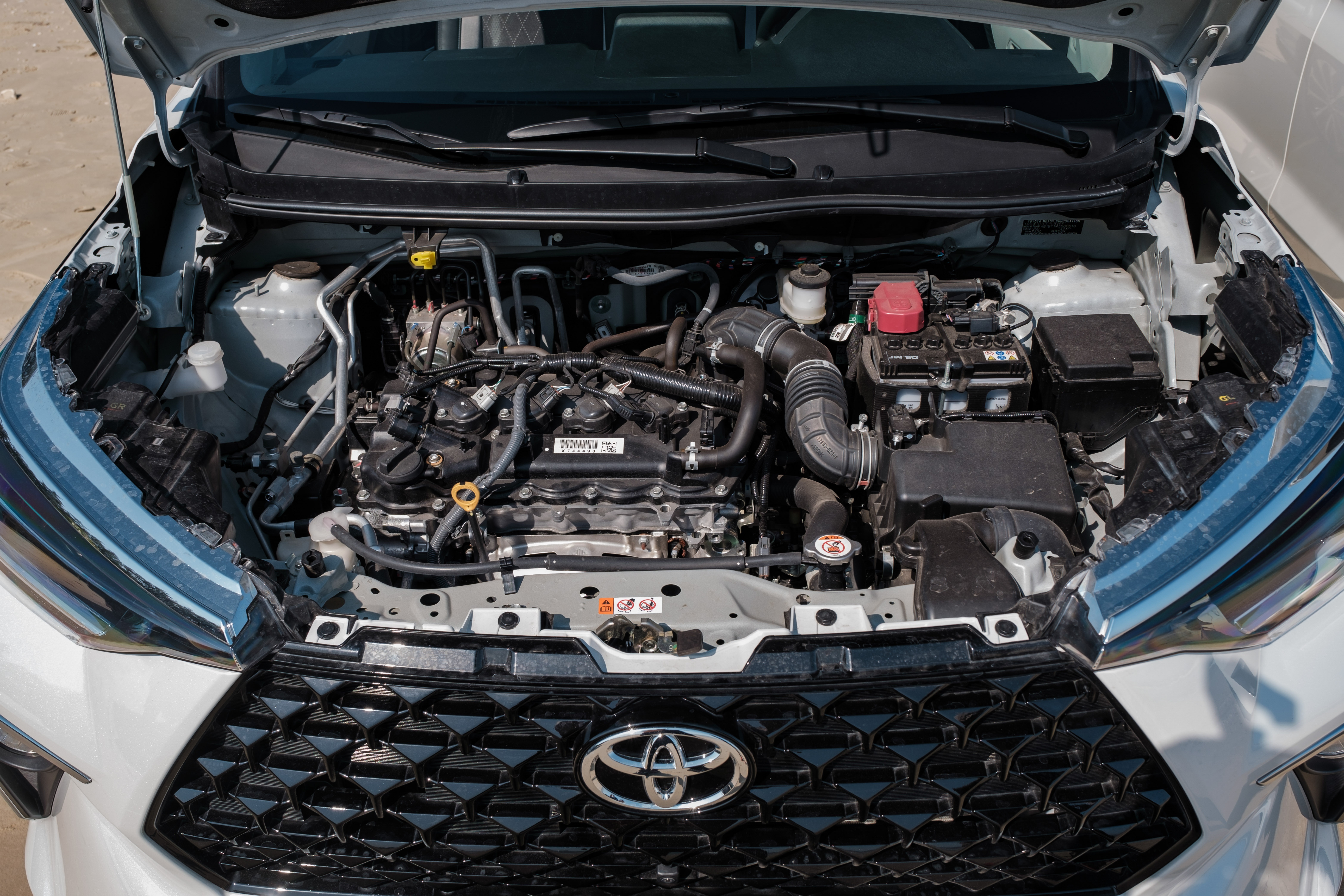 So sánh Toyota Veloz Cross 2022 và Mitsubishi Xpander 2022 ảnh 10 So sanh Toyota Veloz Cross 2022 va Mitsubishi Xpander 2022 anh 10