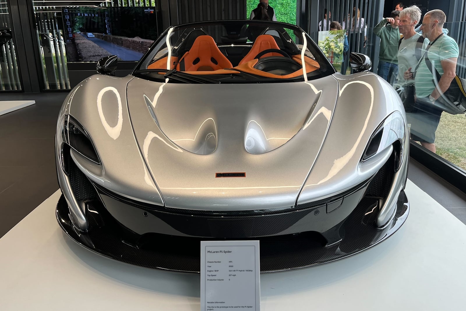 McLaren P1 Spider dau tien duoc ra mat anh 3