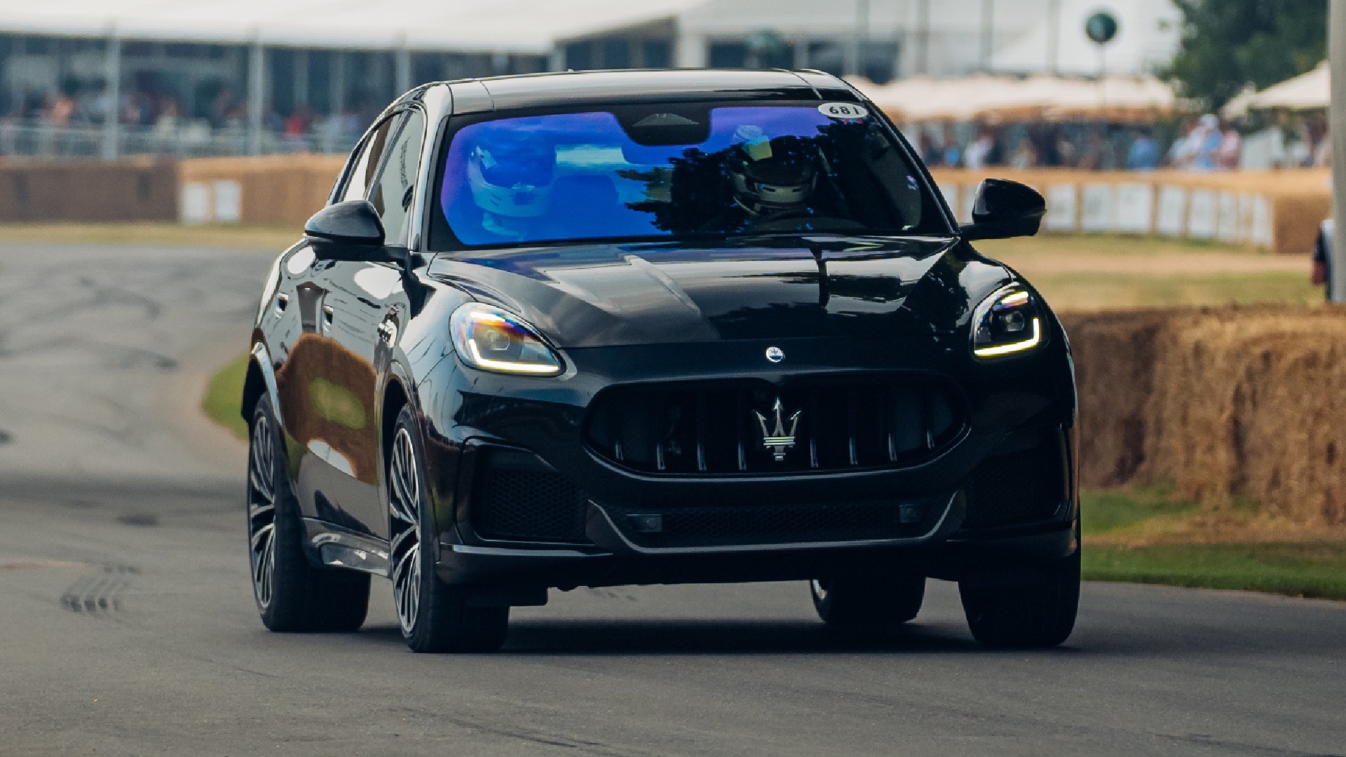 David Beckham xuat hien cung sieu xe moi tai Goodwood Festival of Speed 2022 anh 8