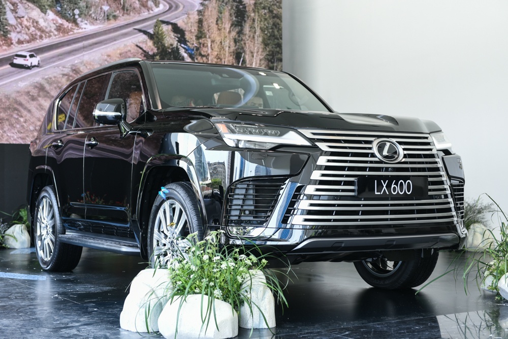 Toyota va Lexus ngung nhan dat hang nhieu mau xe anh 1