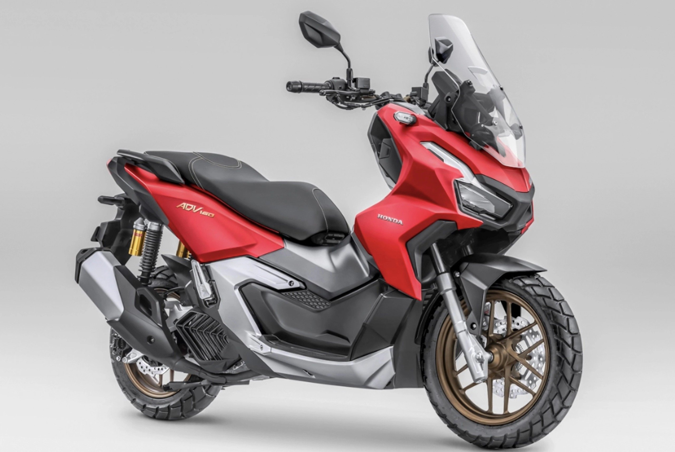 Honda ADV 160 chay hang tai Indonesia, ve Viet Nam trong thang 10 hinh anh