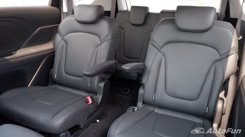 Chi tiết Hyundai Stargazer vừa ra mắt tại Indonesia ảnh 11 Chi tiet Hyundai Stargazer vua ra mat tai Indonesia anh 11