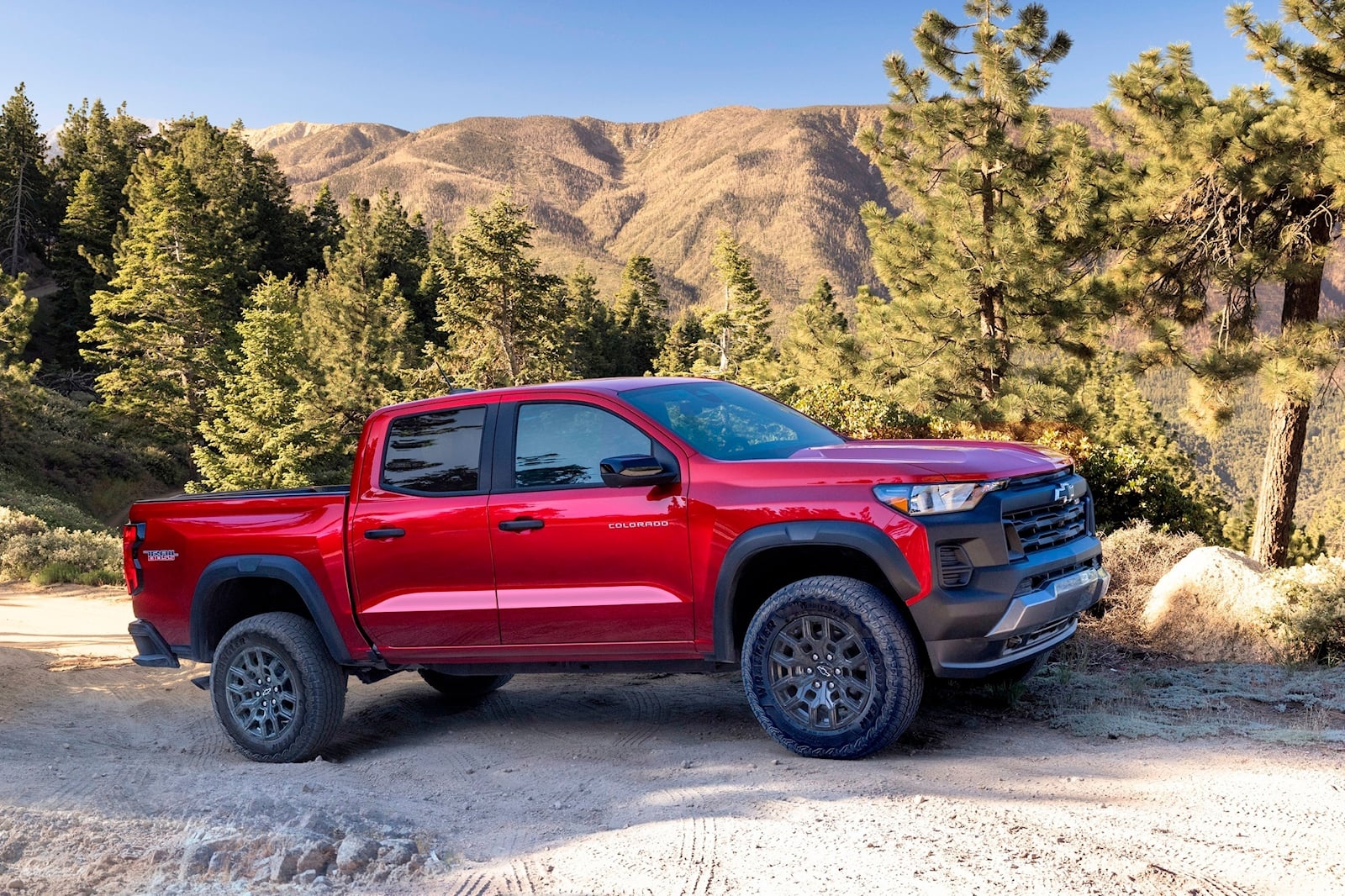 Những tính năng mới có trên Chevrolet Colorado 2023 ảnh 1 Nhung tinh nang moi co tren Chevrolet Colorado 2023 anh 1