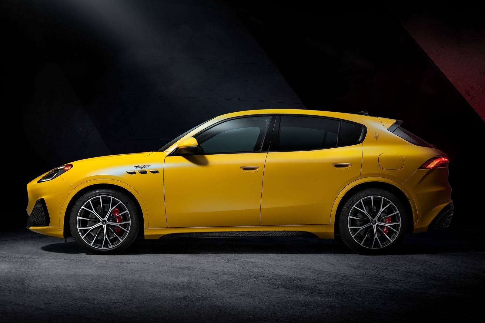 Maserati Grecale phiên bản đặc biệt được giới thiệu ảnh 3 Maserati Grecale phien ban dac biet duoc gioi thieu anh 3