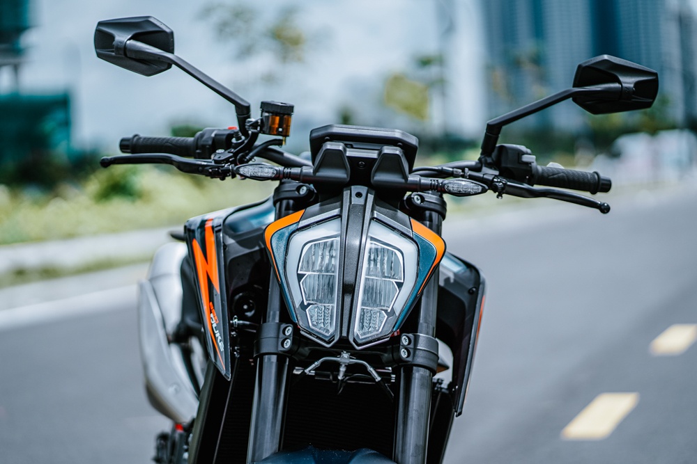 Anh KTM 890 Duke R anh 12