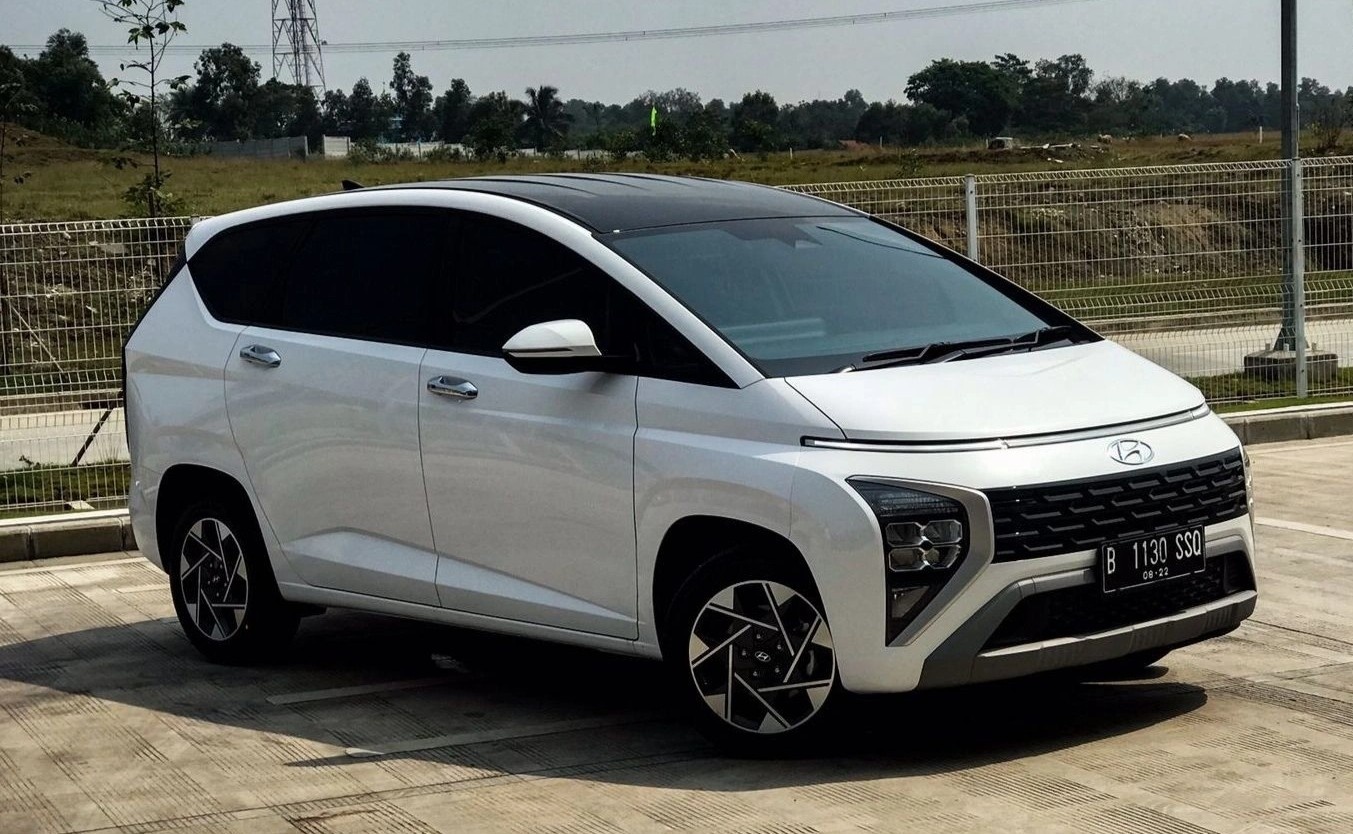 MPV pho thong ap dao bang doanh so 10 oto ban chay nhat tai Indonesia hinh anh