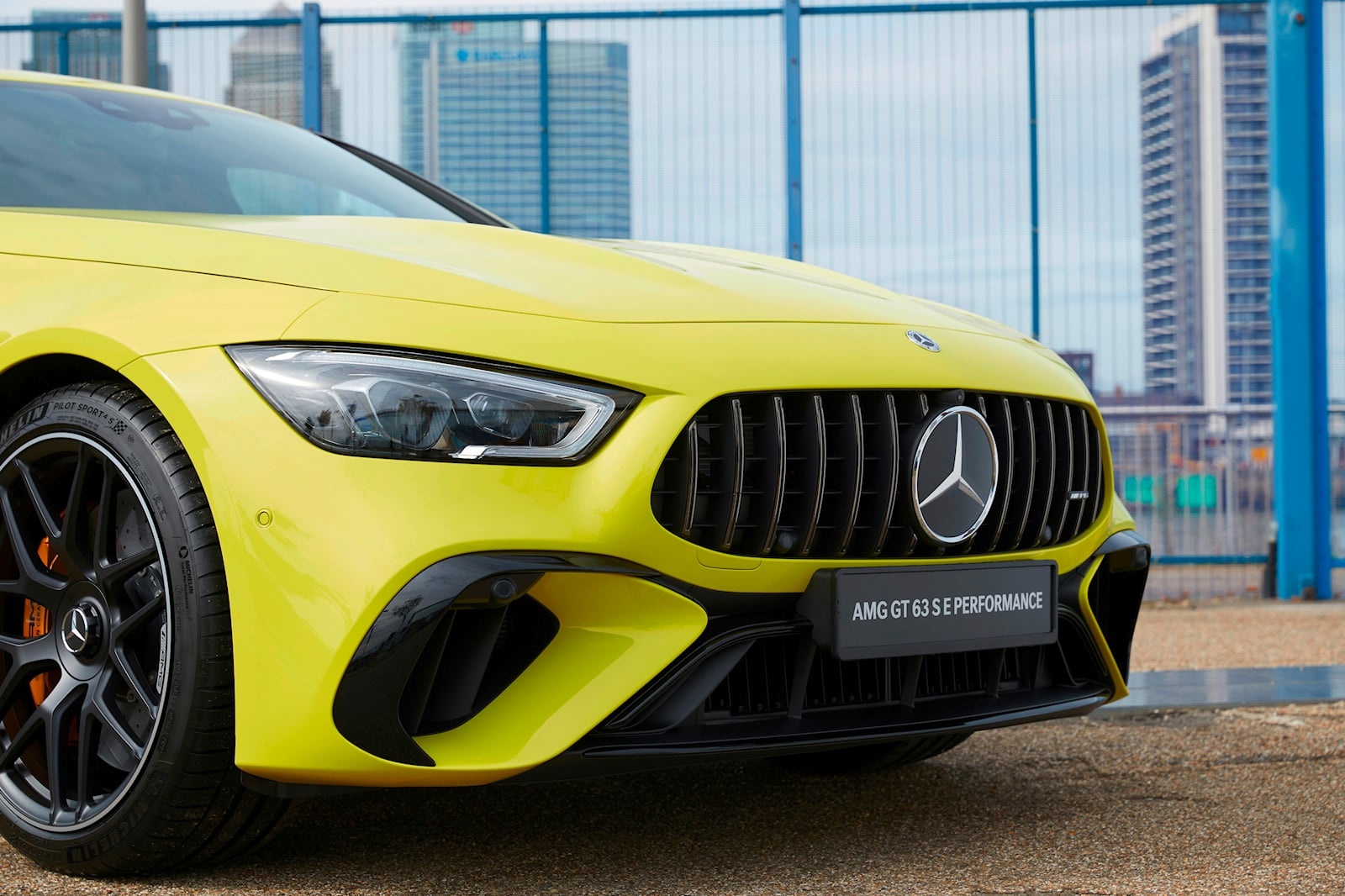 Mercedes GT 63 dac biet anh 3