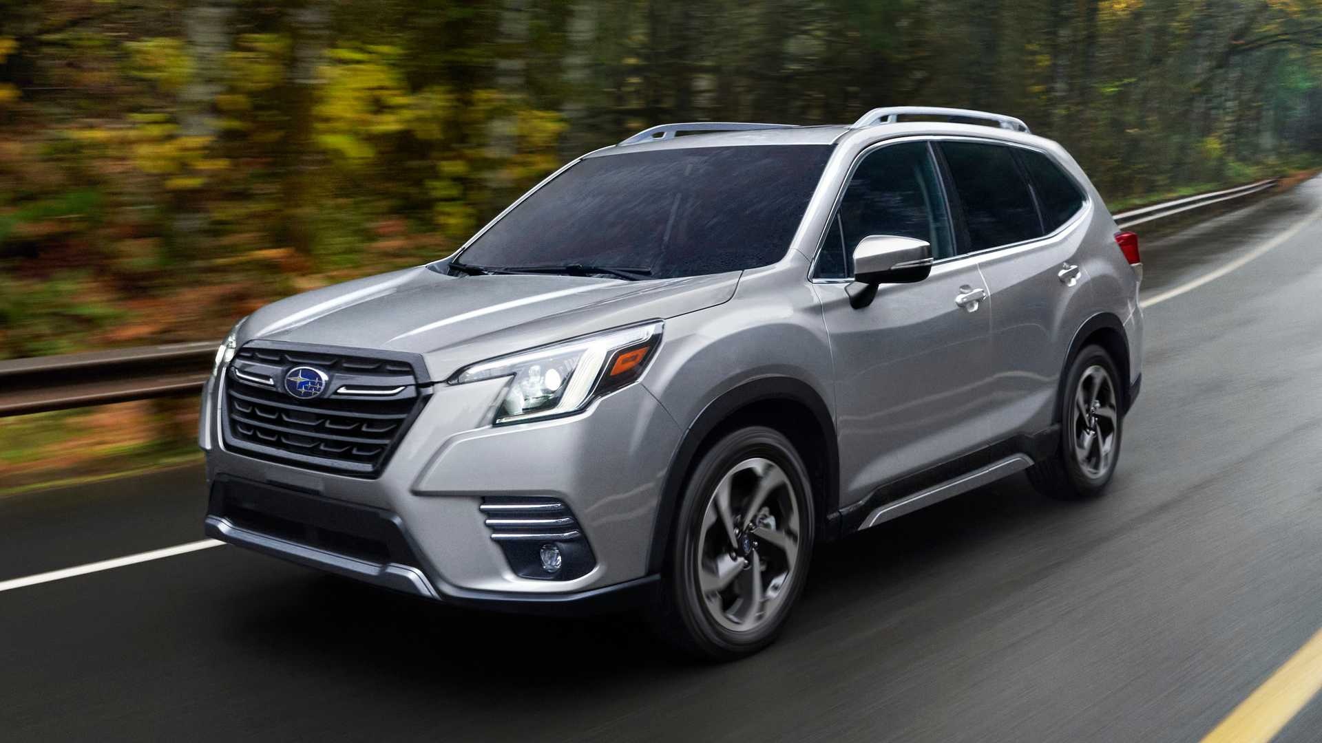 Subaru Forester 2023 tăng giá ảnh 1 Subaru Forester 2023 tang gia anh 1