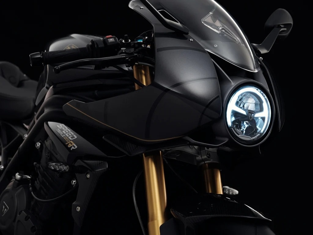 Triumph Speed Triple đặc biệt ảnh 5 Triumph Speed Triple dac biet anh 5