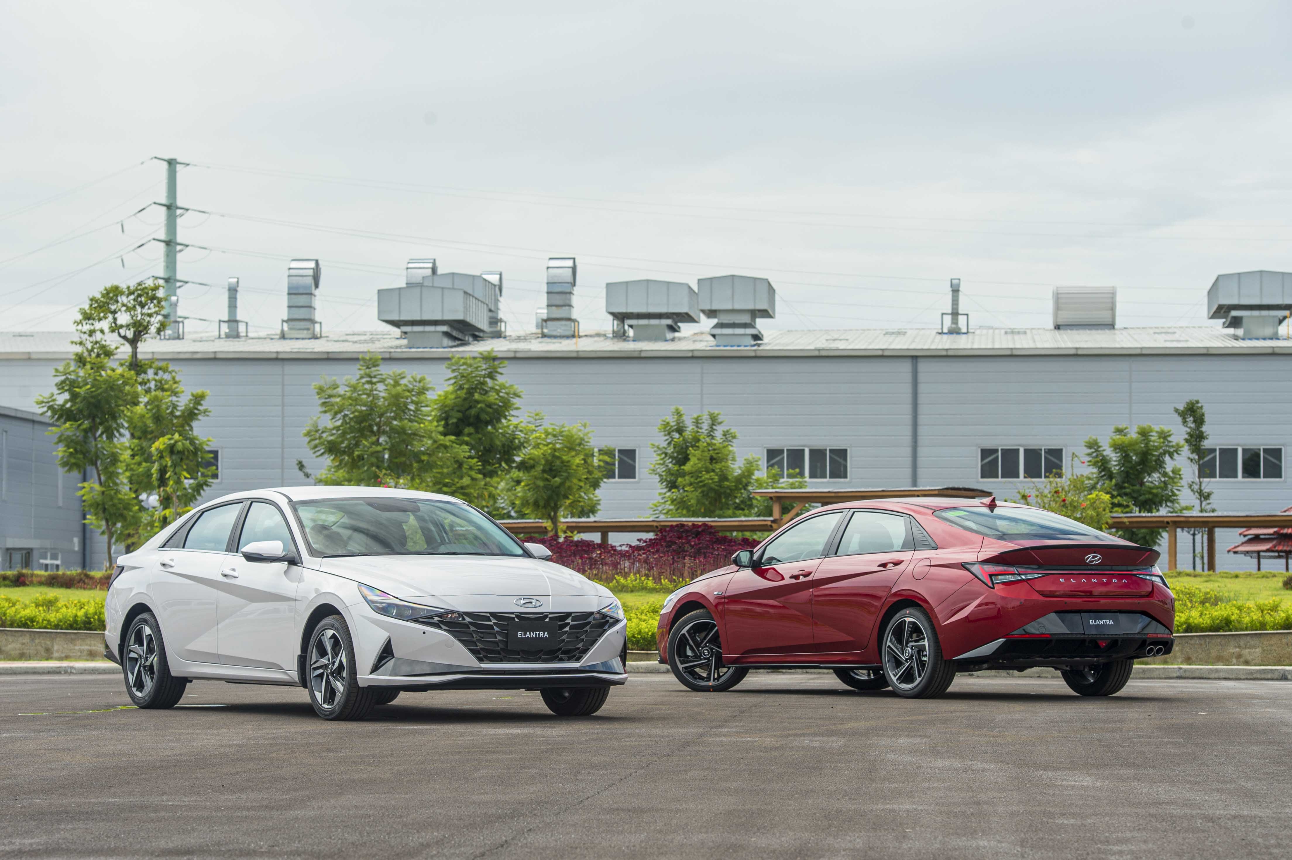 Chi tiet Hyundai Elantra 2023 anh 53