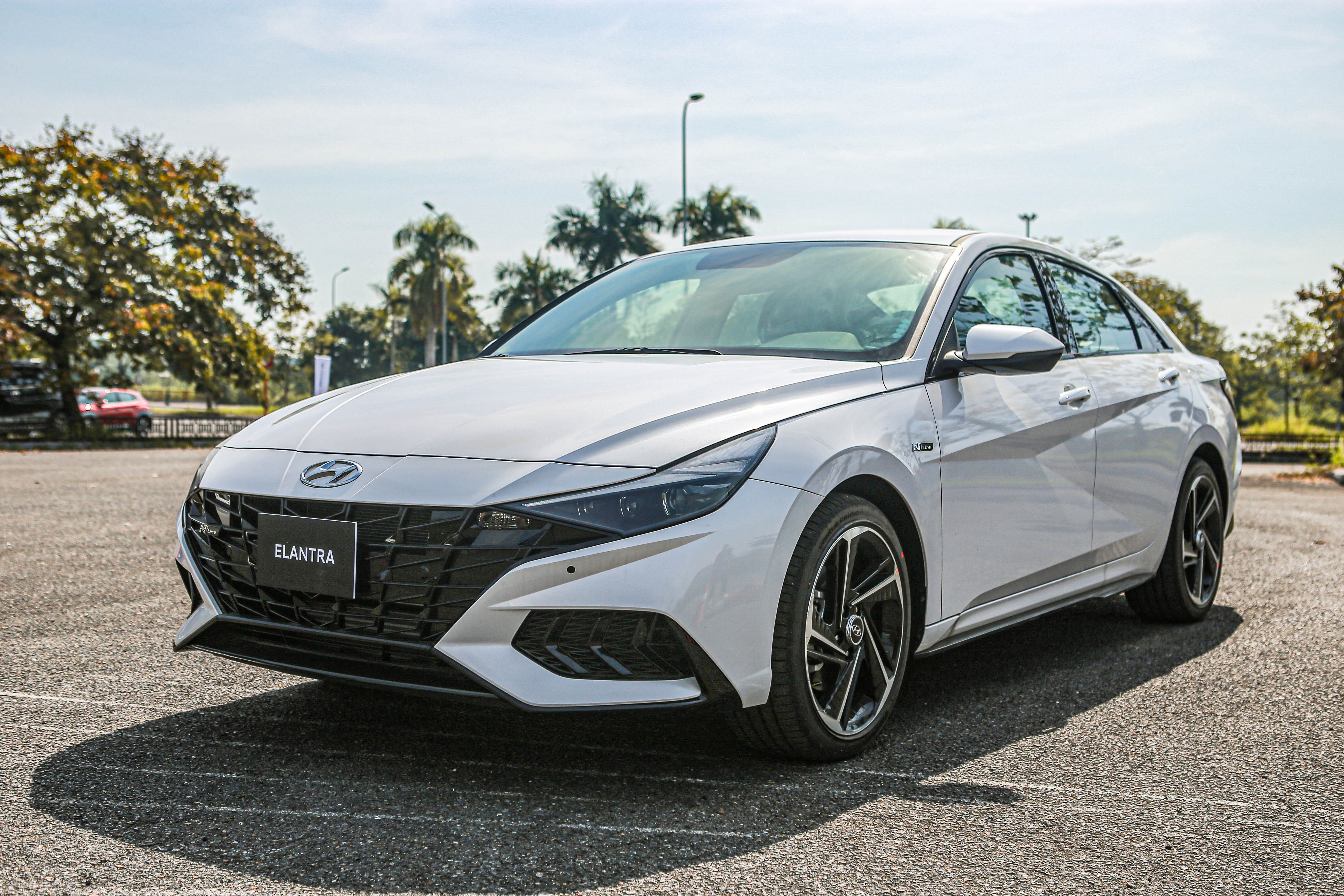 Chi tiet Hyundai Elantra 2023 anh 5