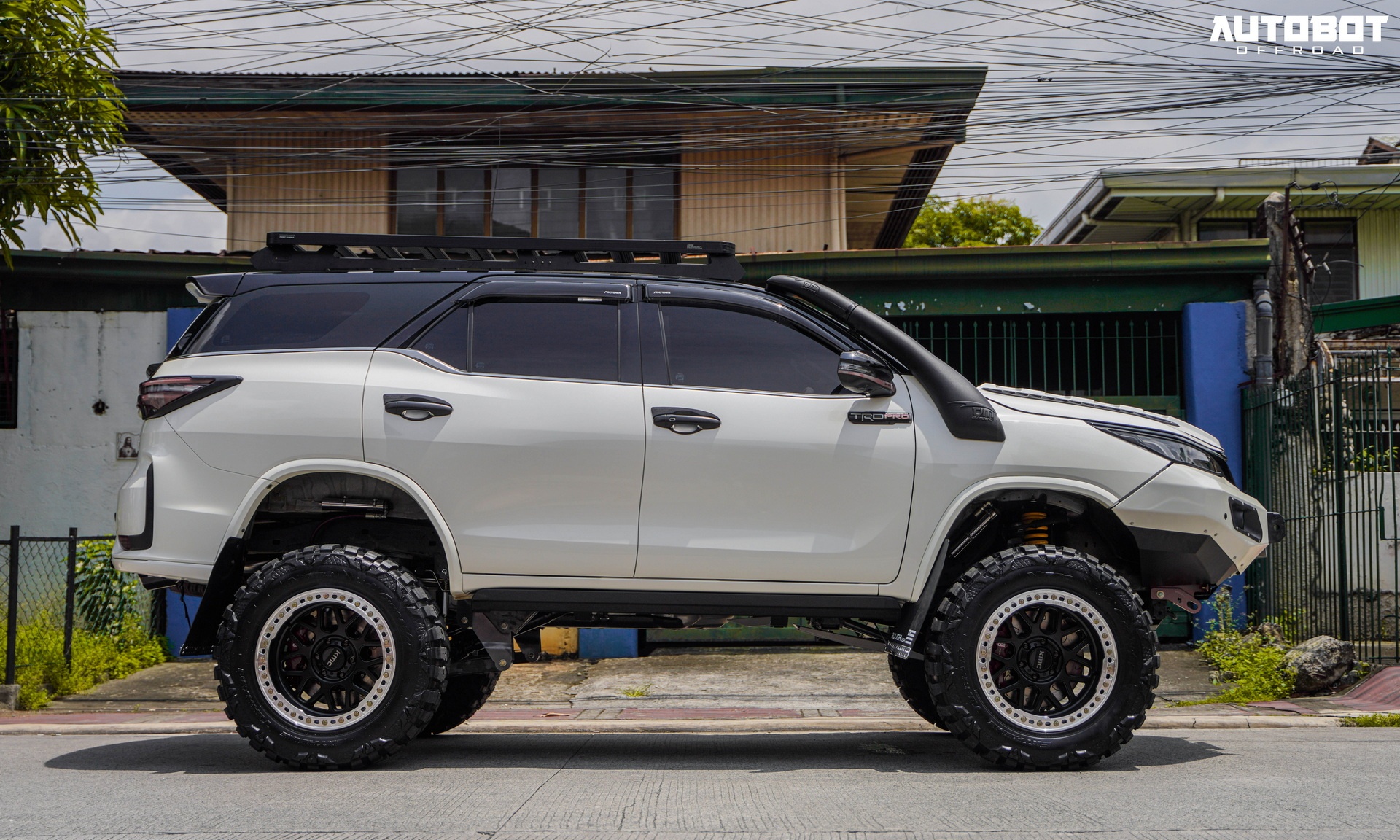 Toyota Fortuner do dia hinh anh 14