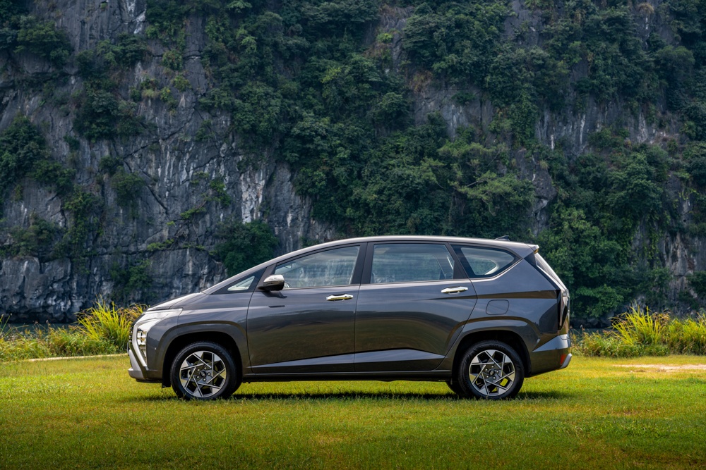 Hyundai Stargazer ra mắt ảnh 5 Hyundai Stargazer ra mat anh 5