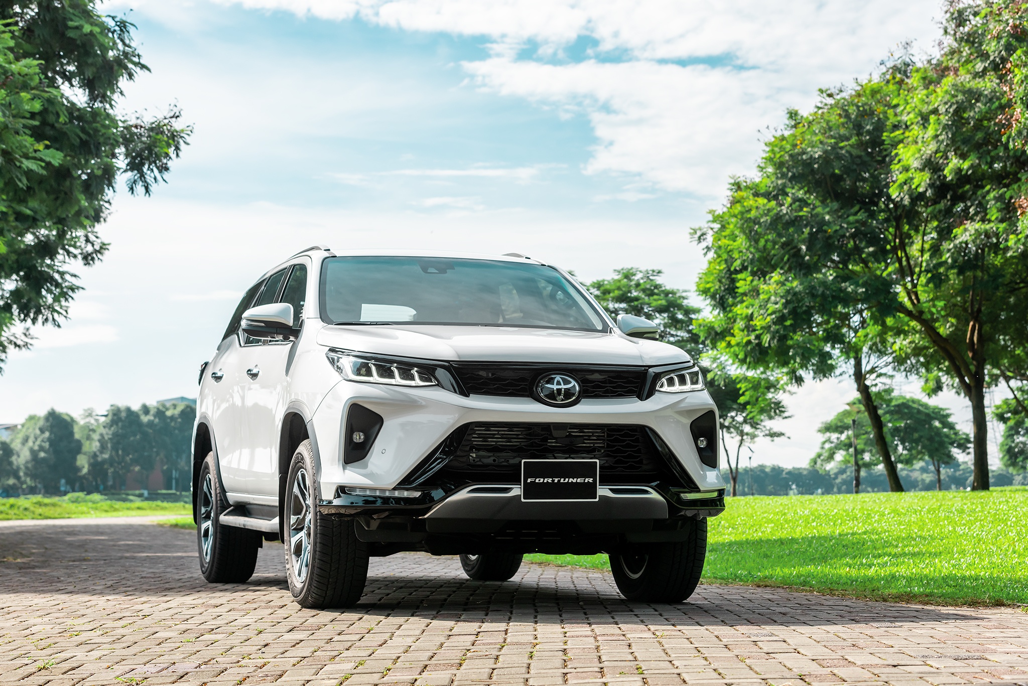 Toyota Fortuner nâng cấp ảnh 1 Toyota Fortuner nang cap anh 1