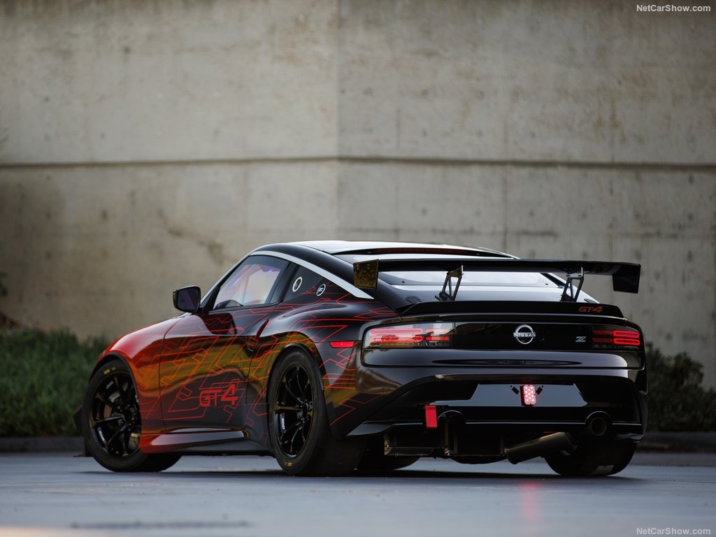 Nissan Z GT4 ra mat anh 17