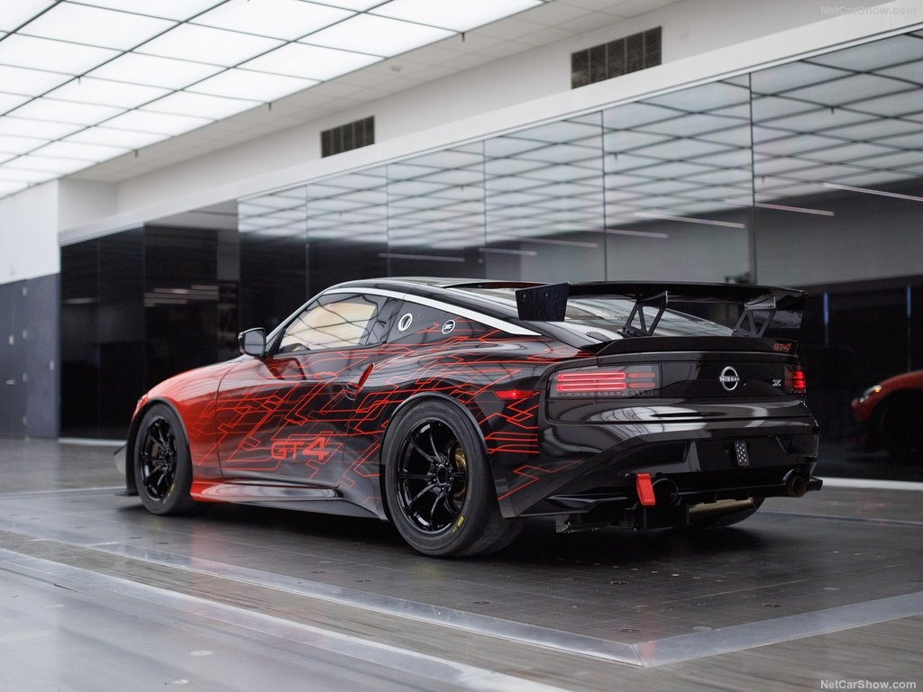 Nissan Z GT4 ra mat anh 9