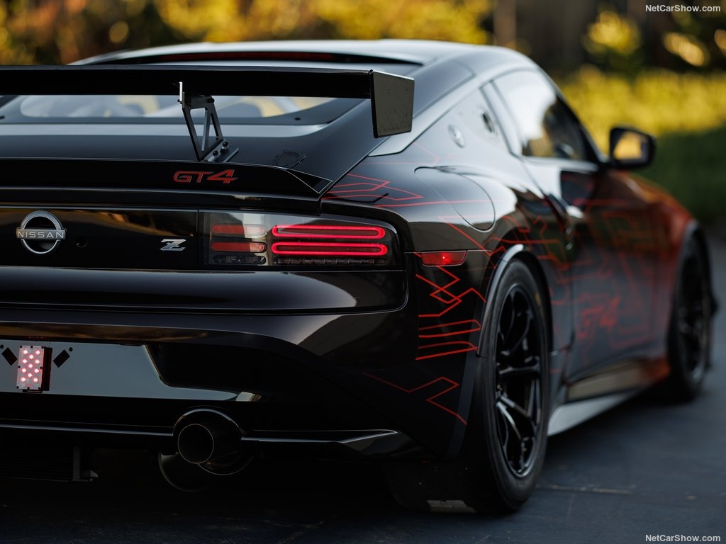 Nissan Z GT4 ra mat anh 10