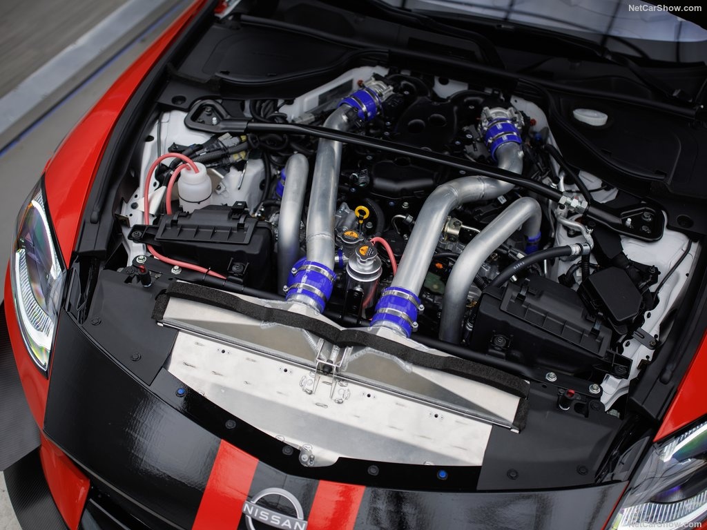 Nissan Z GT4 ra mat anh 2