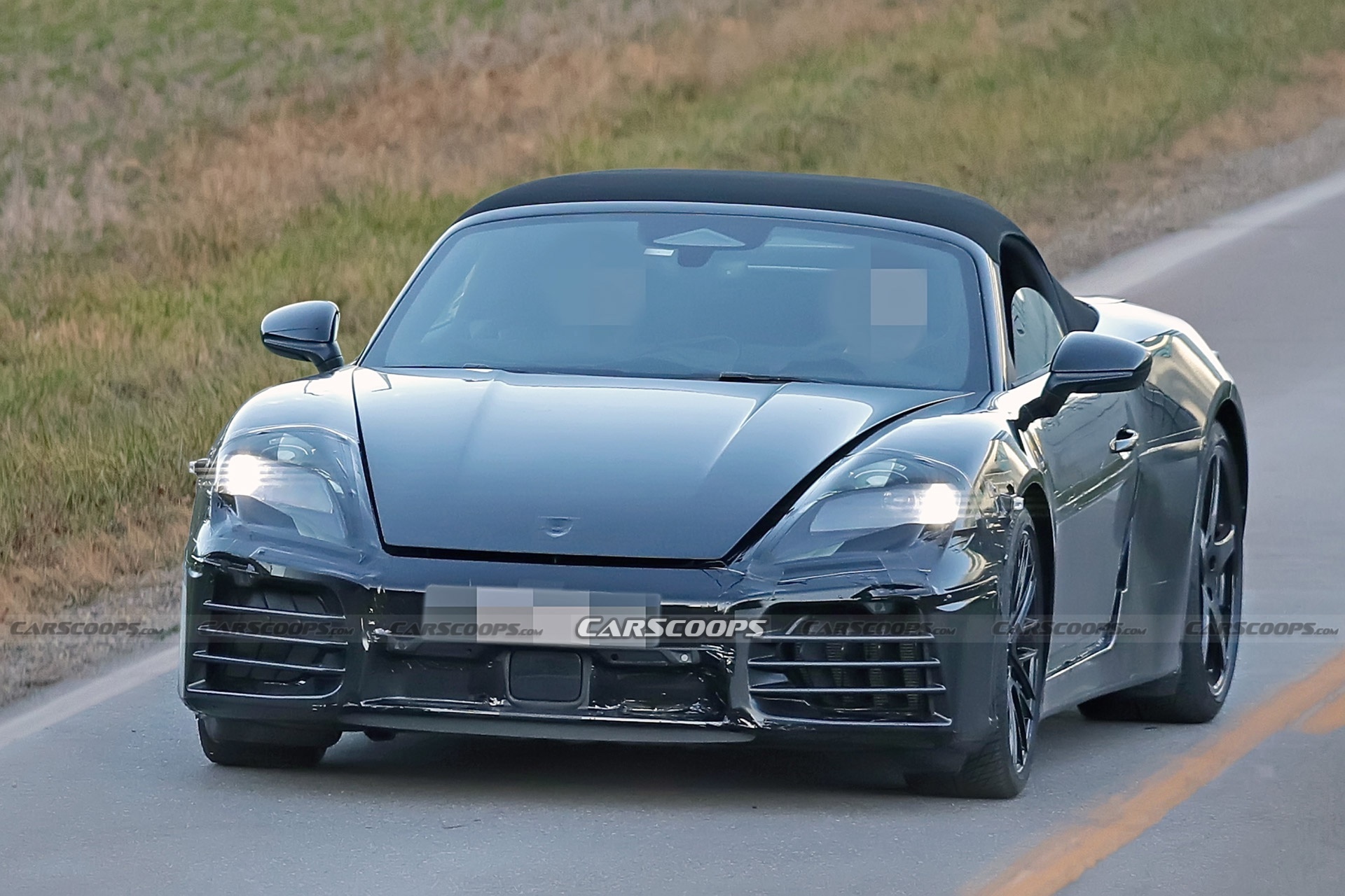 Porsche Boxster 2025 EV lo anh chay thu nghiem hinh anh