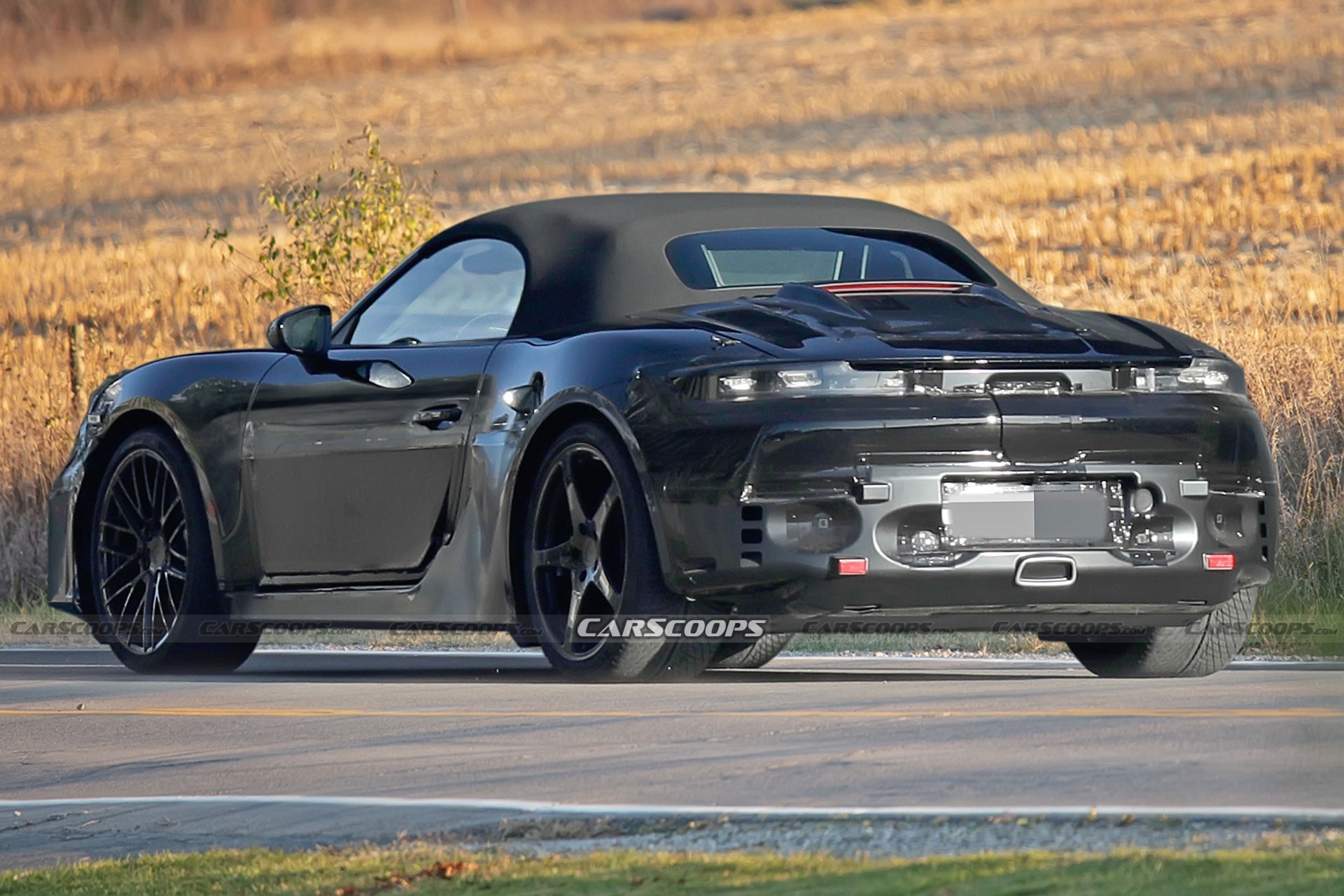 Porsche 718 the he moi anh 8