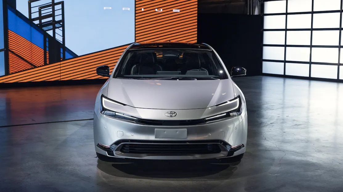 Chi tiết Toyota Prius 2023 ảnh 26 Chi tiet Toyota Prius 2023 anh 26