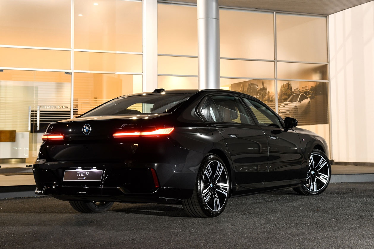 BMW i7 phục vụ APEC ảnh 3 BMW i7 phuc vu APEC anh 3