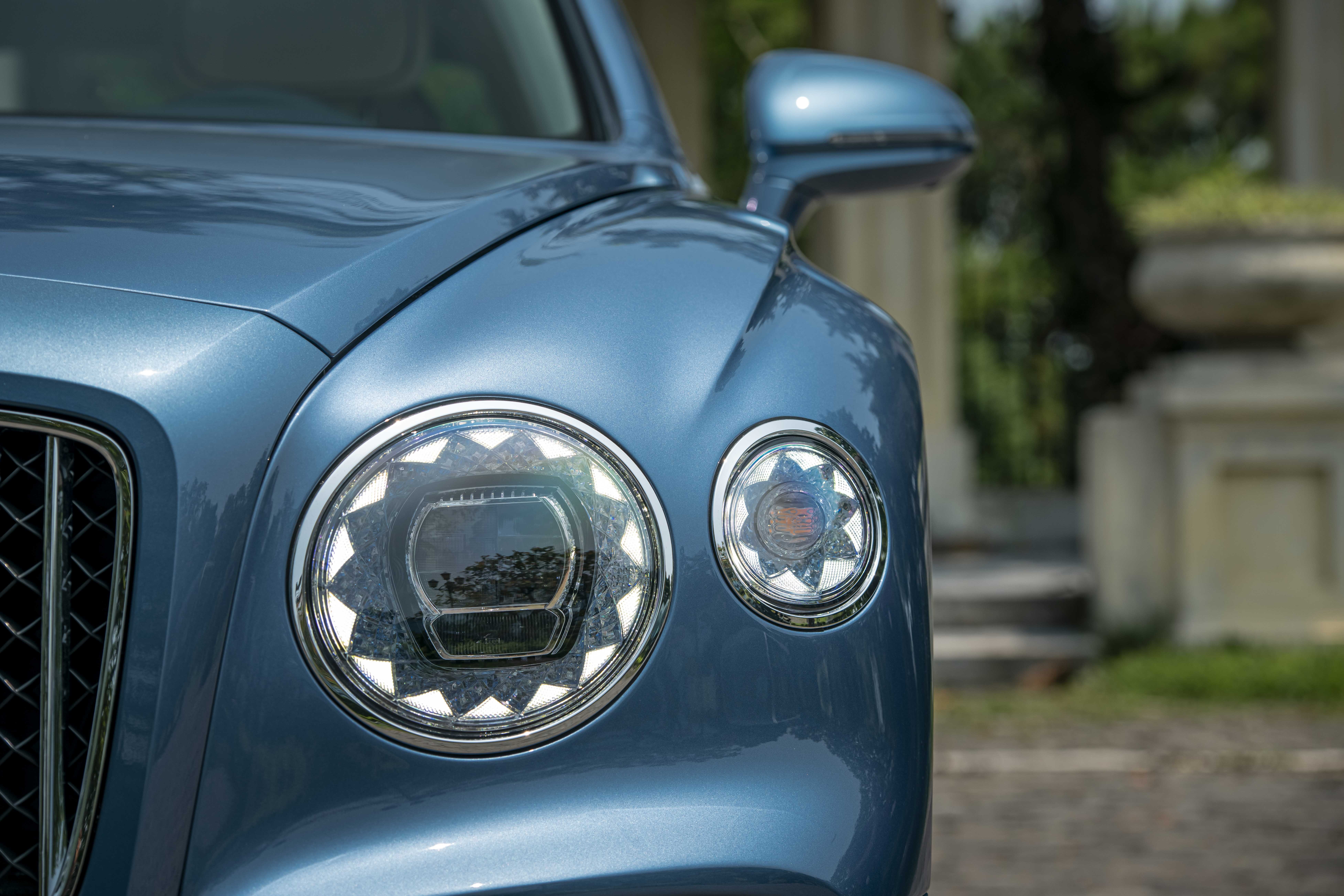 Ảnh Bentley Flying Spur Hybrid ảnh 11 Anh Bentley Flying Spur Hybrid anh 11