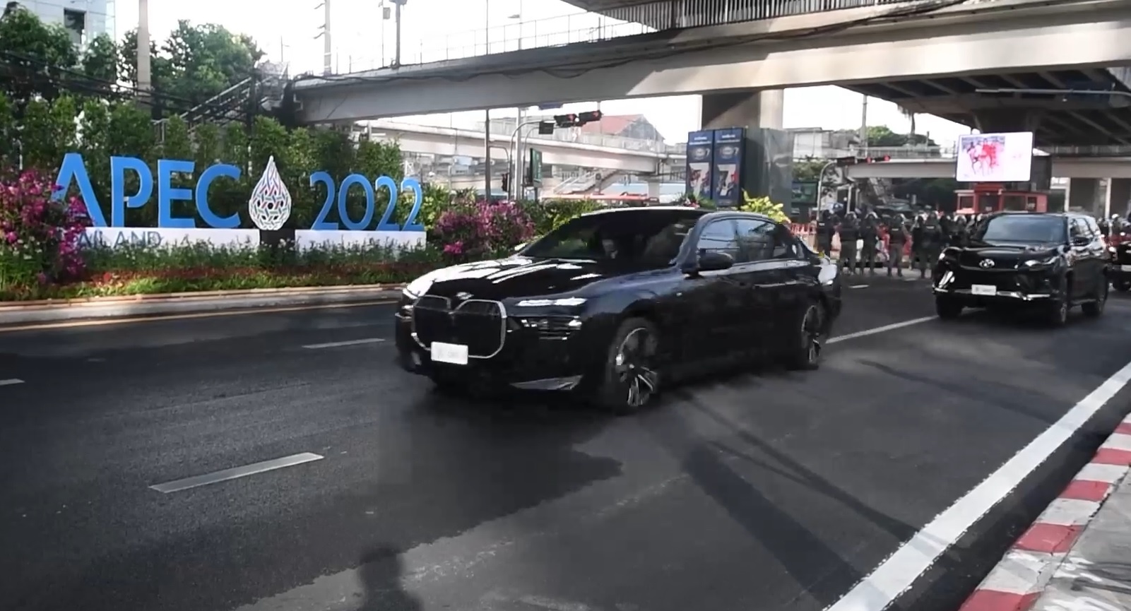 BMW i7 phục vụ APEC ảnh 12 BMW i7 phuc vu APEC anh 12
