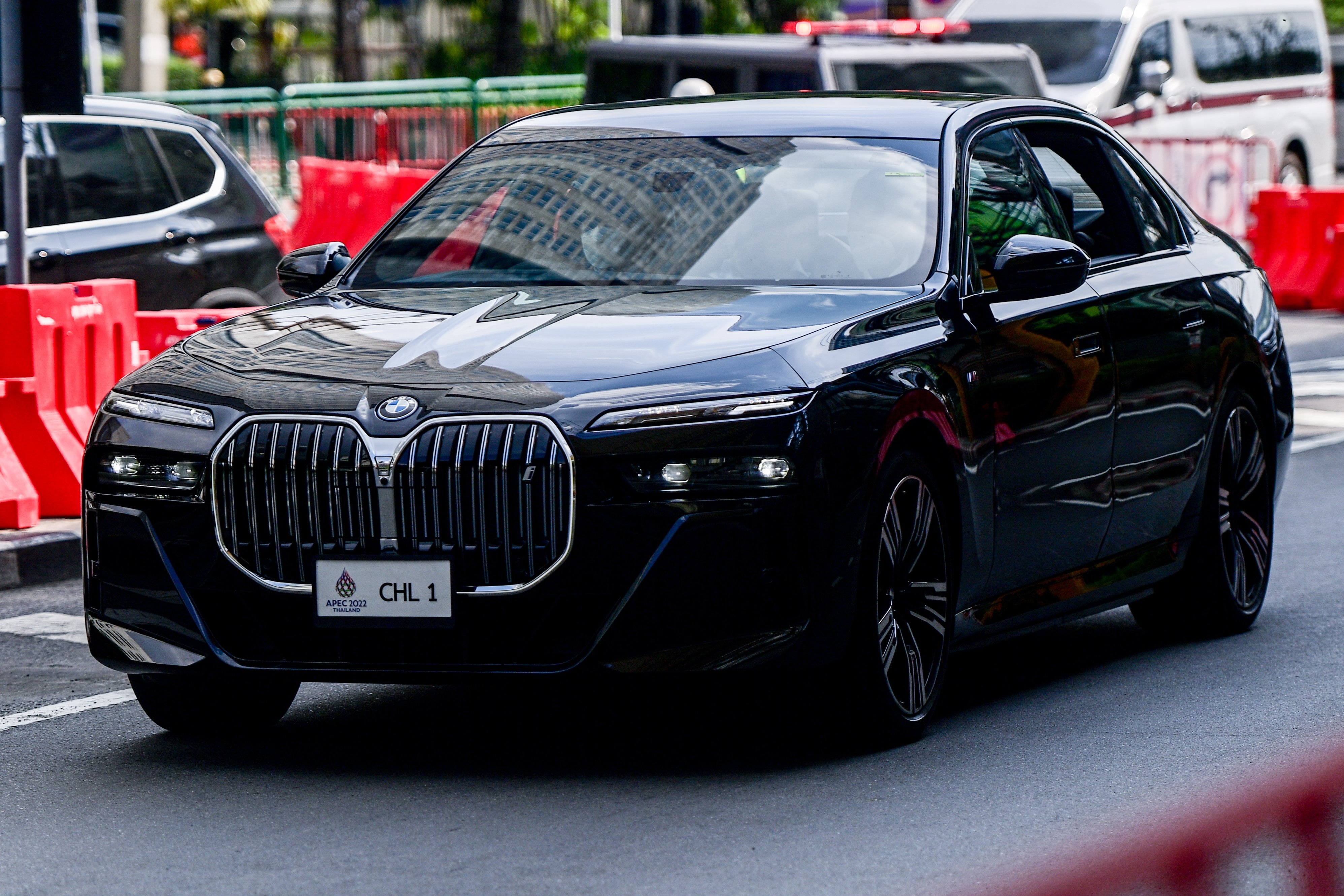 Chiec limousine cua ong Tap anh 11