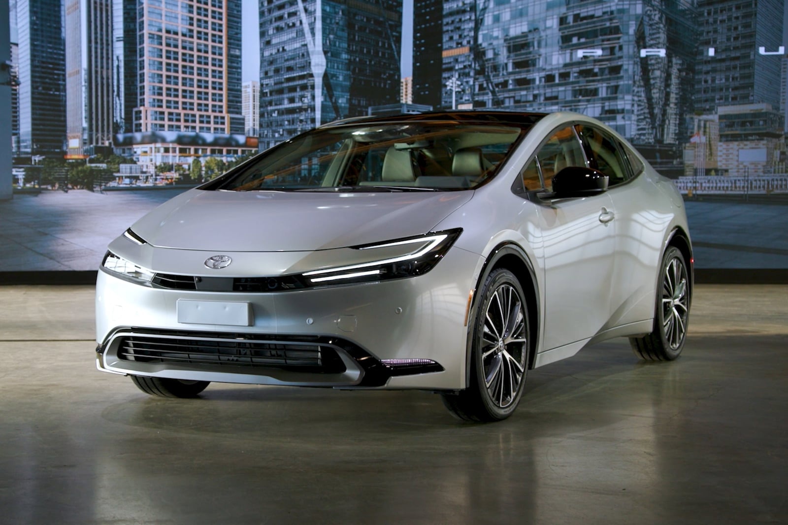 Xe moi tai LAAS 2022 anh 1