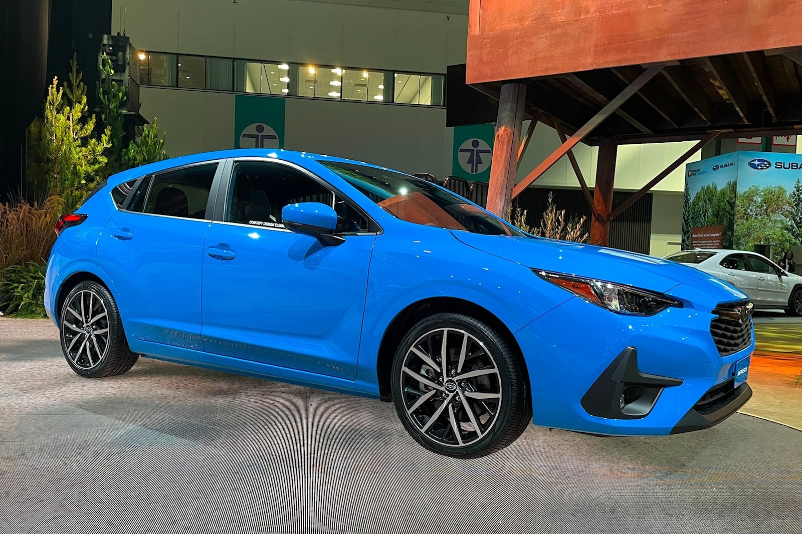 Xe moi tai LAAS 2022 anh 5