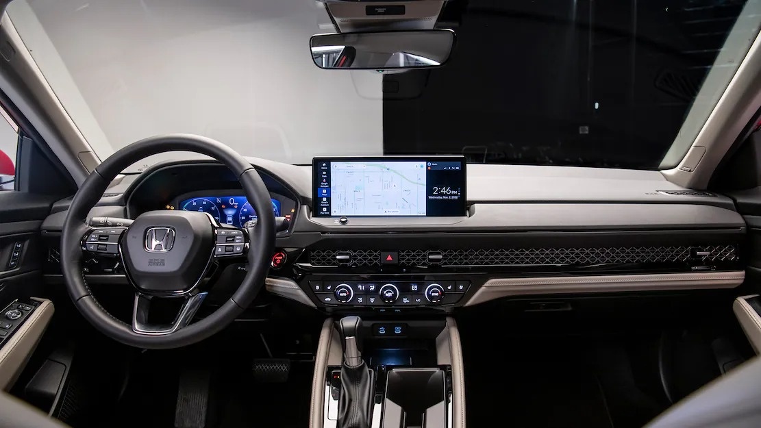 Honda Accord vs Toyota Camry ảnh 14 Honda Accord vs Toyota Camry anh 14