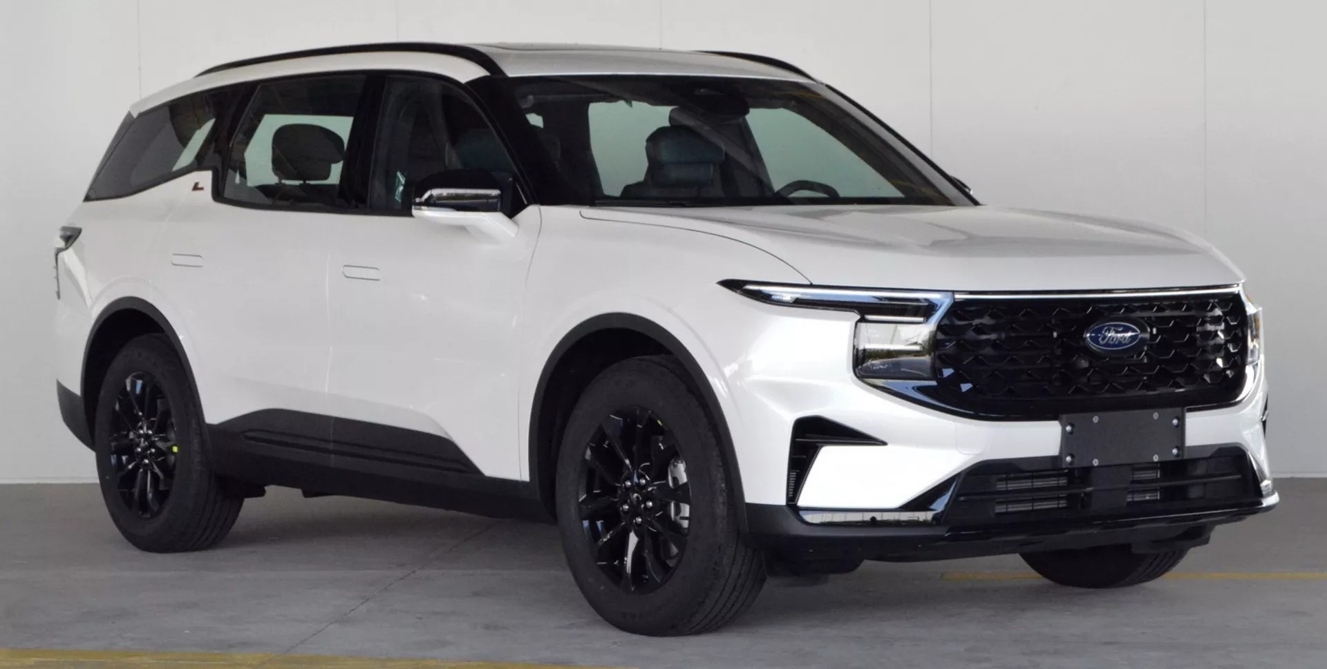 Ford Edge Hybrid 2024 anh 2