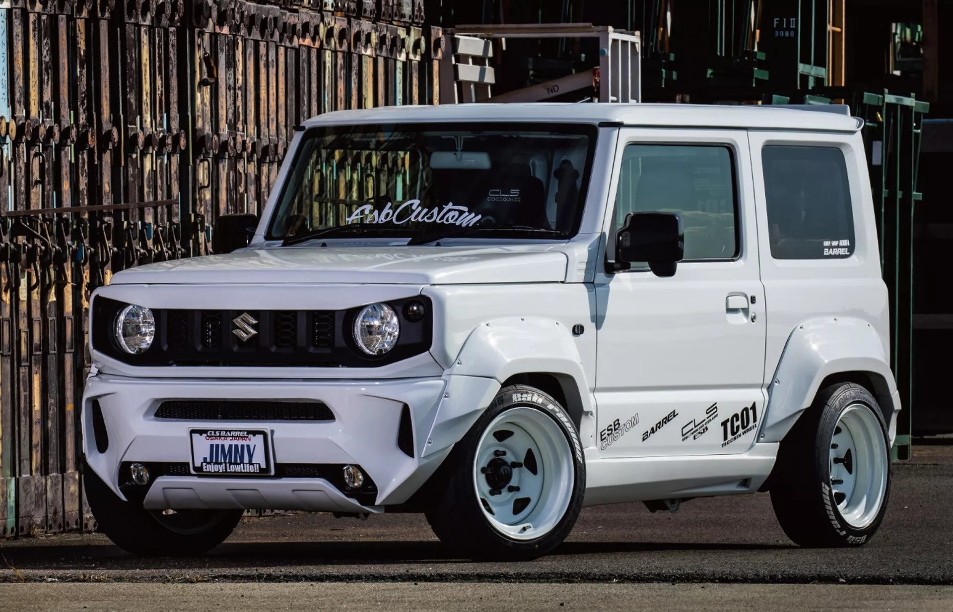 Suzuki Jimny do dia hinh anh 1