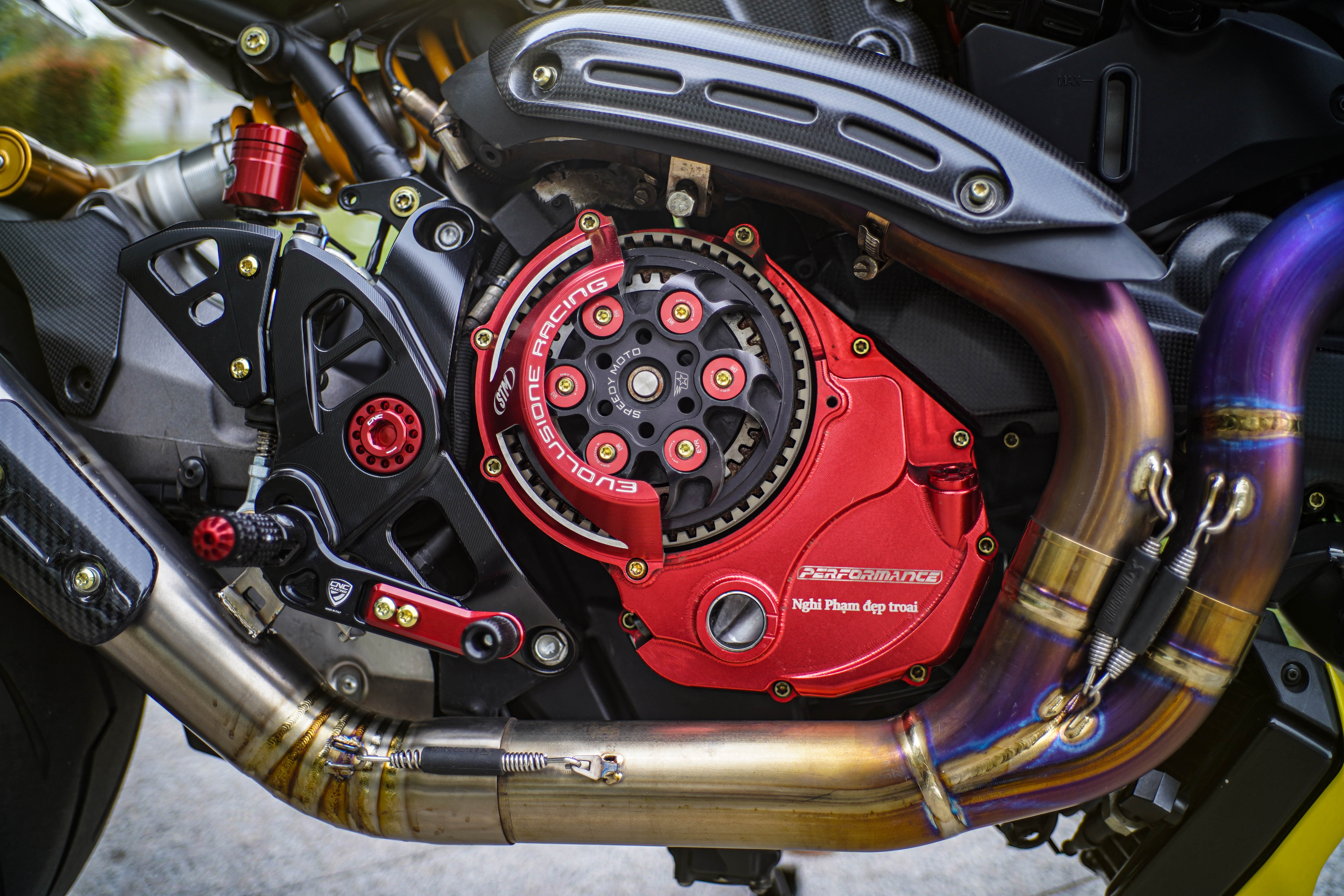 Ducati Monster 1200S do anh 6