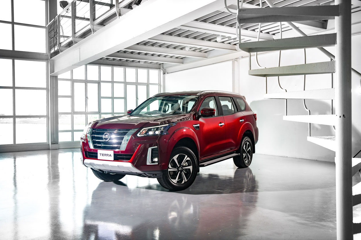 Oto moi sap ra mat anh 31