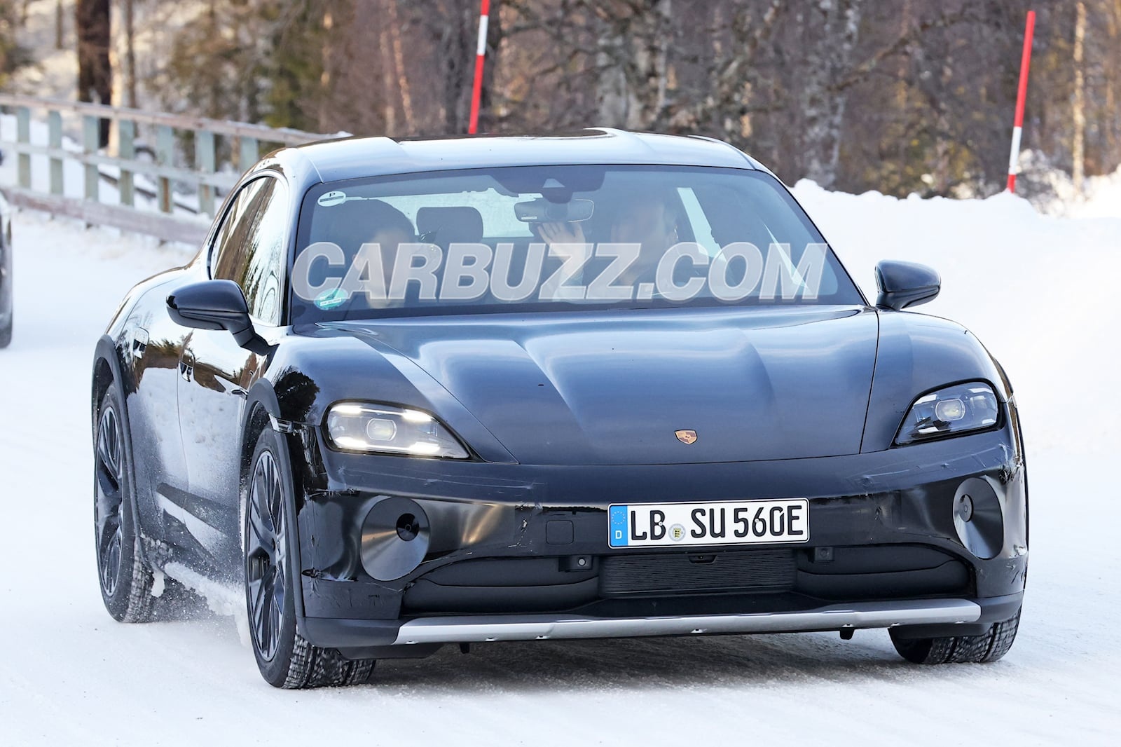 Porsche Taycan facelift 2023 anh 1