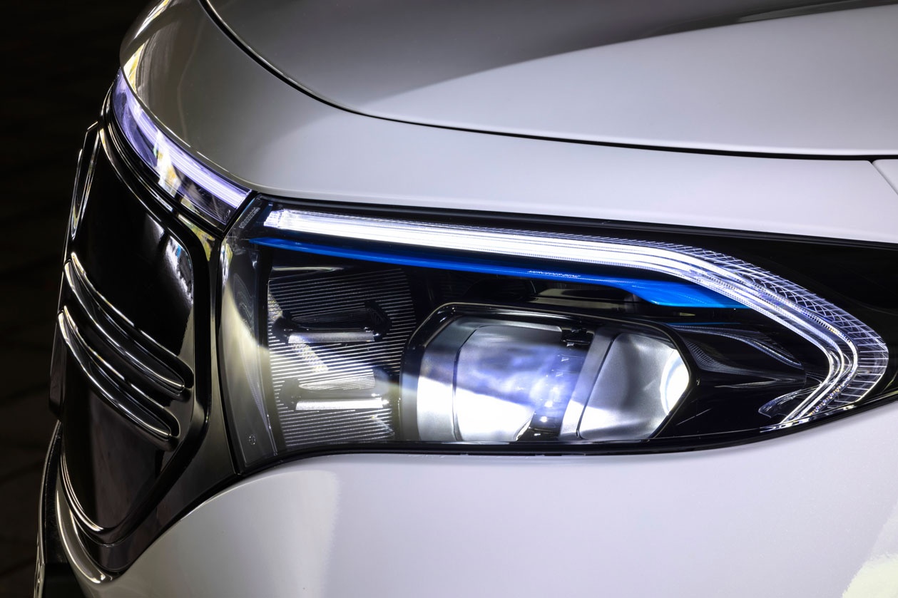 Chi tiet Mercedes-Benz EQB anh 3