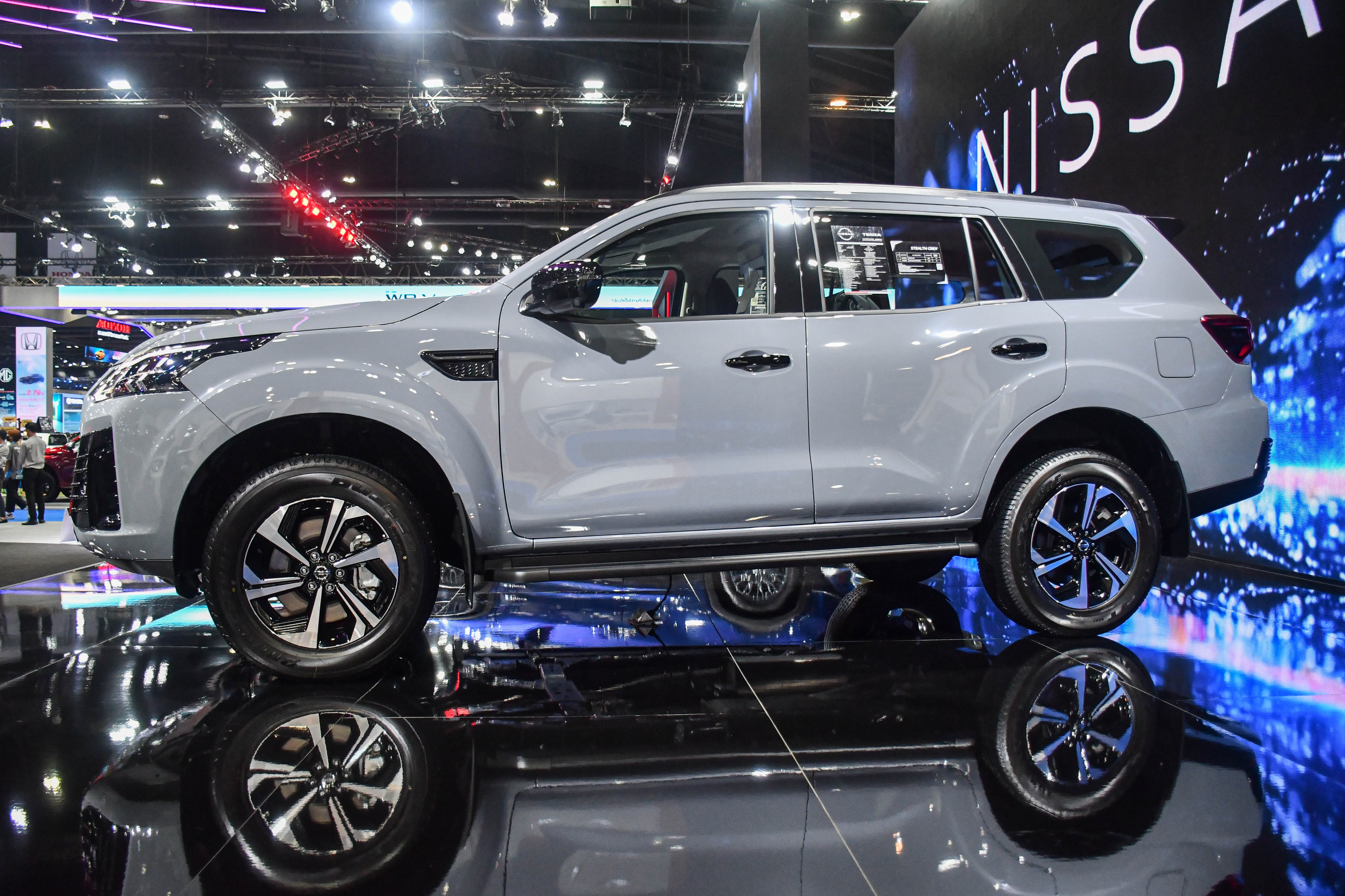 Chi tiet Nissan Terra 2023 anh 6