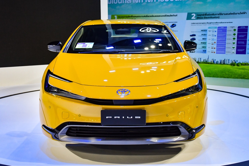 Chi tiet Toyota Prius 2023 anh 2