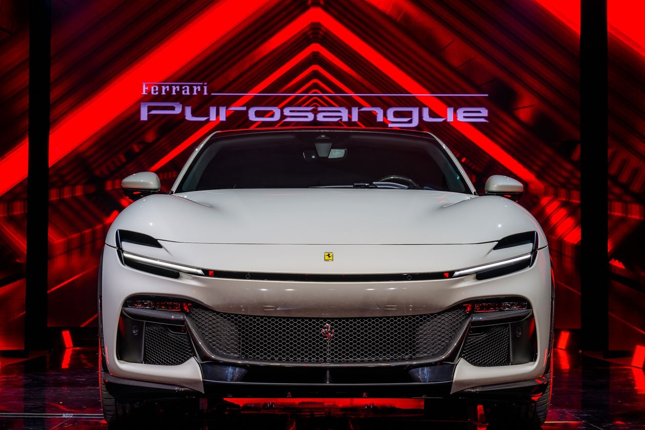 Sieu xe gam cao Ferrari Purosangue ra mat Dong Nam A hinh anh